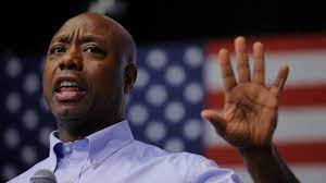 Tim Scott, le seul républicain noir au Sénat, entre dans la primaire du GOP 2024