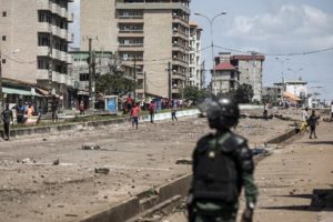 Un policier guinéen emprisonné pour meurtre après la mort d'un jeune