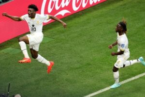 Rapport de match alors que le Ghana enregistre sa première victoire du tournoi, gardant ses espoirs de se qualifier pour les huitièmes de finale de la Coupe du monde avec une victoire 3-2 dans un thriller contre la Corée du Sud dans le groupe H