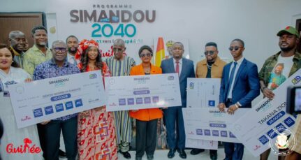 Culture : Six  artistes guinéens reçoivent un accompagnement financier pour leurs prestations à l’étranger