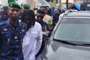 TPI de Coyah : l’artiste Singleton placé sous mandat de dépôt 