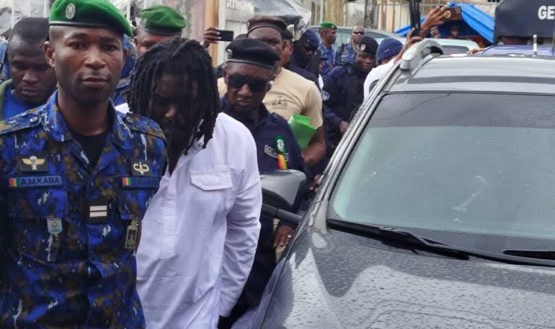 TPI de Coyah : l’artiste Singleton placé sous mandat de dépôt 