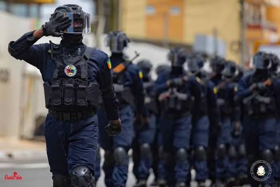 Guinée : la police muscle son dispositif pour encadrer la fête de l’Aïd el-Fitr